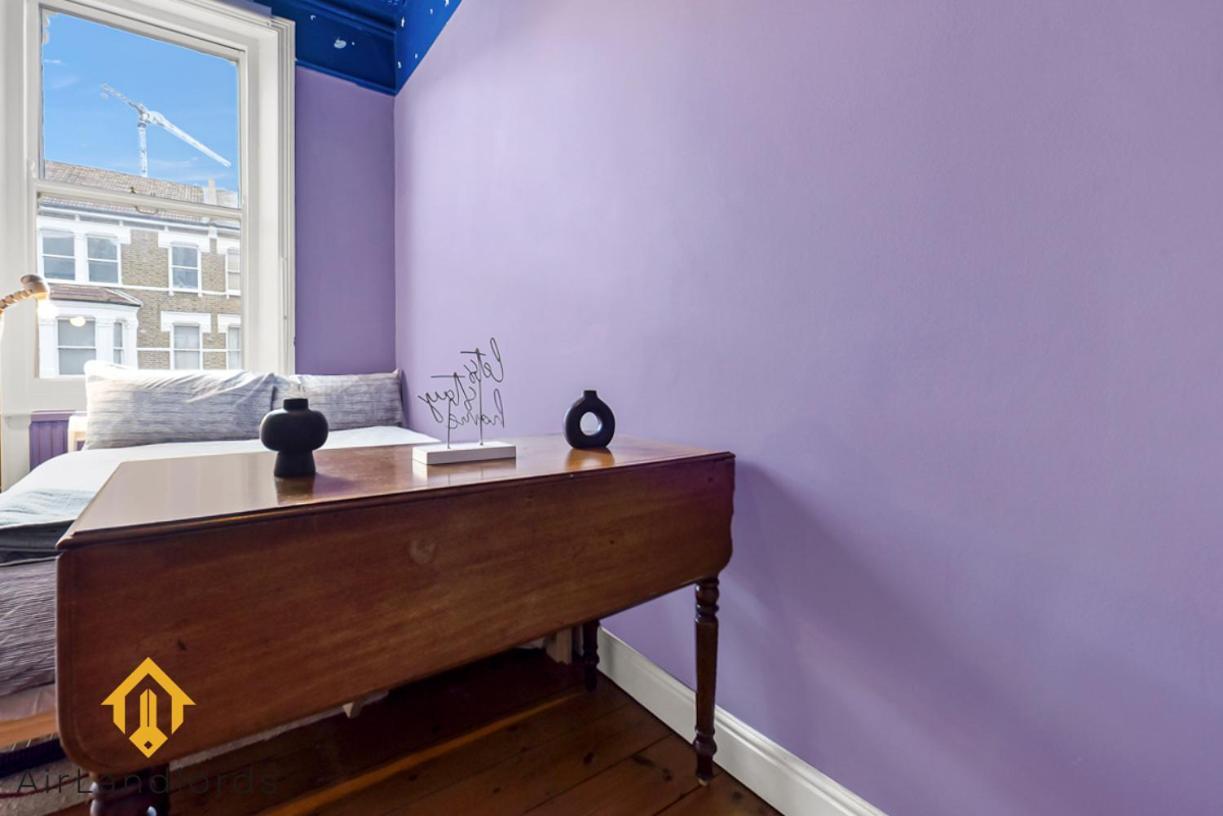 Peaceful 2-Bedroom Flat Near Queens Park Station لندن المظهر الخارجي الصورة